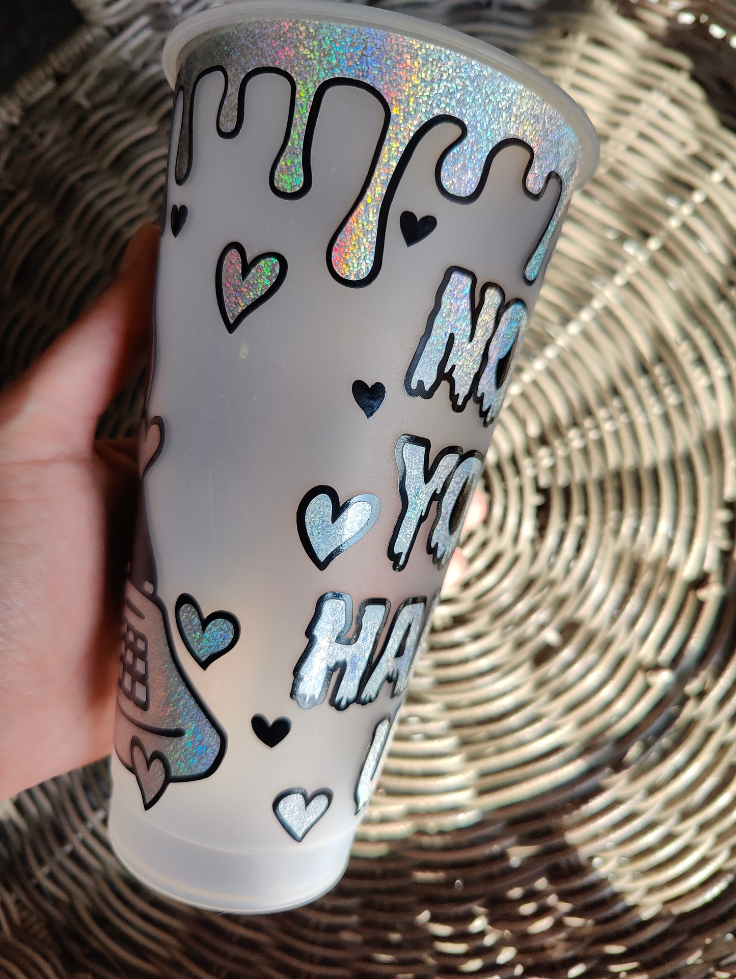 No you hang up 24oz cold cup